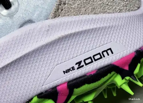 5 Kiger O-W Nike Zoom Terra x CD8179-100 0426